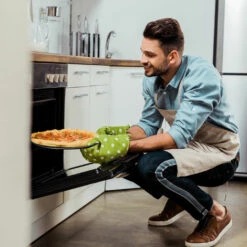 Relaxdays Plaques De Cuisson Pizza Lot De 4 Avec Support HxlxP : 20 X 32 X 32 Cm Avec Perforation Lot De Plaques Rondes Pour Le Four Cuisine Pour Pizza Et Flammküche Revêtement Antiadhésif, Anthracite -Four à pizza Soldes 2022 10366946 3