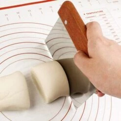 Fei Yu Coupe De Pâtes En Acier Inoxydable Couteau De Cuisine Manche En Bois Coupe-pâte En Acier Inoxydable Pâte À Pizza Nouilles Gâteau Grattoir Coupe Outils De Cuisson Ustensiles De Cuisine -Four à pizza Soldes 2022 52765902 5