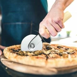 Fei Yu Roue De Coupe à Pizza, Trancheuse à Pizza En Acier Inoxydable De Qualité Alimentaire, Coupe Bien Rangée Et Belles Tartes à Pizza Pâte à Biscuits Gaufres Pâtisseries -Four à pizza Soldes 2022 56621114 4