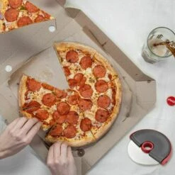 NAXUNNN Roulette Pizza Coupe Pizza Professionnel En Acier Inoxydable Avec Poignée ABS Antidérapante Pour La Pizza, Les Gâteaux, Le Pain -Four à pizza Soldes 2022 61254984 3